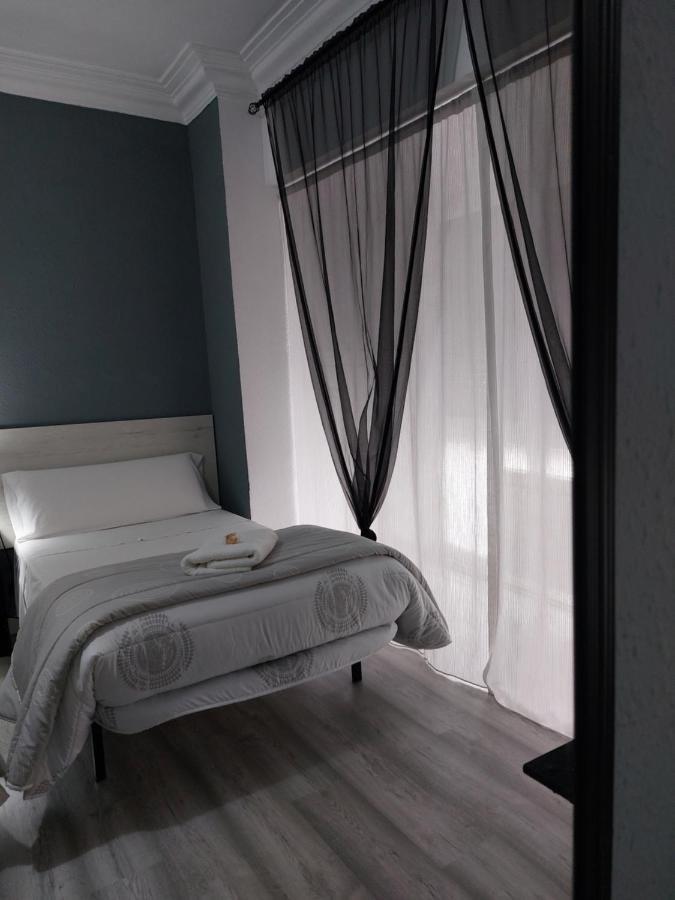 Pension Saint Mateo Logroño Zewnętrze zdjęcie